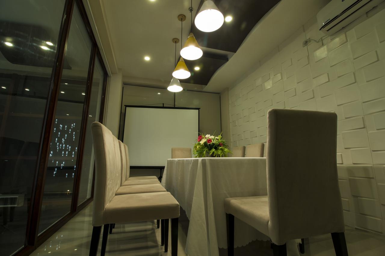 Baypark Hotel Calbayog Luaran gambar
